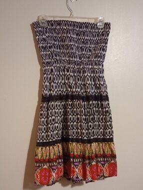 Speed Control Strapless Black & White Print Dress with Red and Green Hem Sz Med